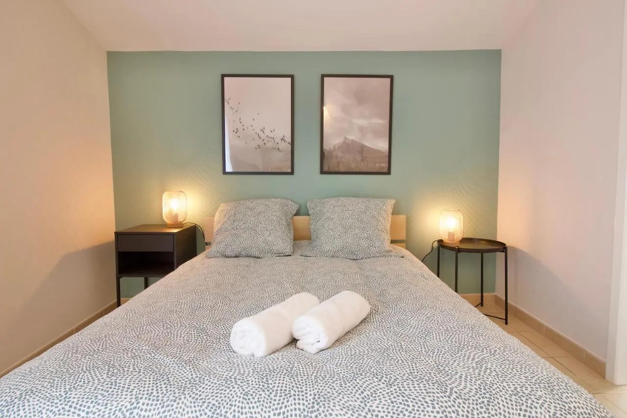 Вилла Charmante Maison Avec Piscine Quartier St James Монтелимар Франция